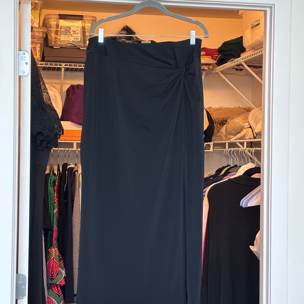 Abercrombie & Fitch Black Knotted Midi Skirt